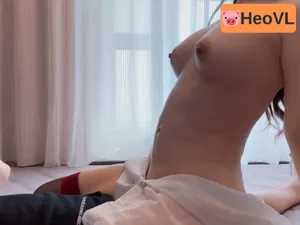 địt con ghệ trung vú trắng tròn